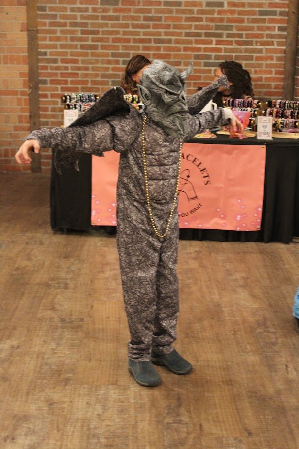 8-10 Costume Contest